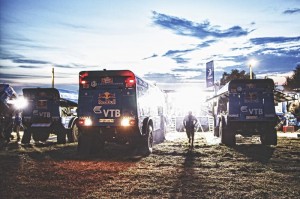 SIlk Way Rally 2013 - KAMAZ Master team fixes trucks before the 1st stage of Silk Way Rally from Tambov to Volgograd, Russia on July 6th, 2013 // Denis Klero/Red Bull Content Pool // P-20130716-00084 // Usage for editorial use only // Please go to www.redbullcontentpool.com for further information. //