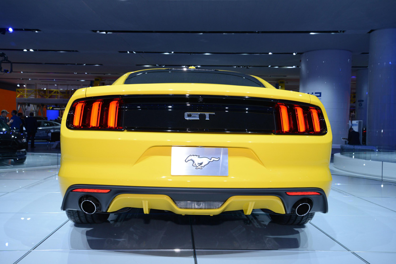 2015-Mustang-diffuser